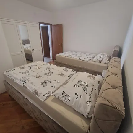 Gagula Apartman Vir